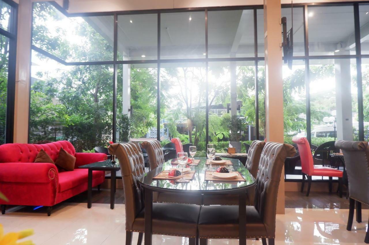 Pongsakorn Boutique Resort Bangkok Exterior foto